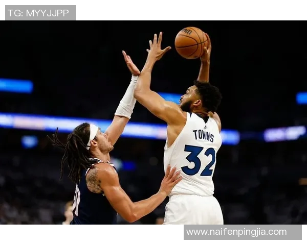 卡尔安东尼唐斯在NBA赛场上的崛起与未来发展潜力分析